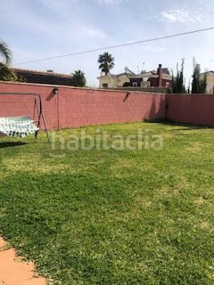 Foto 070c8e85-49fe-4855-9e14-5d216e3e25c6. Casa aparellada amb xemeneia aparcament a Almensilla