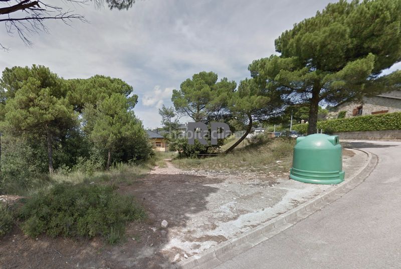 Foto f2402d89-ccda-4fbe-bb39-0dcc4379be8d. Terreny residencial a Seva