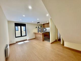 Appartement à Centelles. Piso en centelles  reformado y con encanto centro