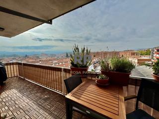 Pis  Francesc maci. Atico en venta en vic