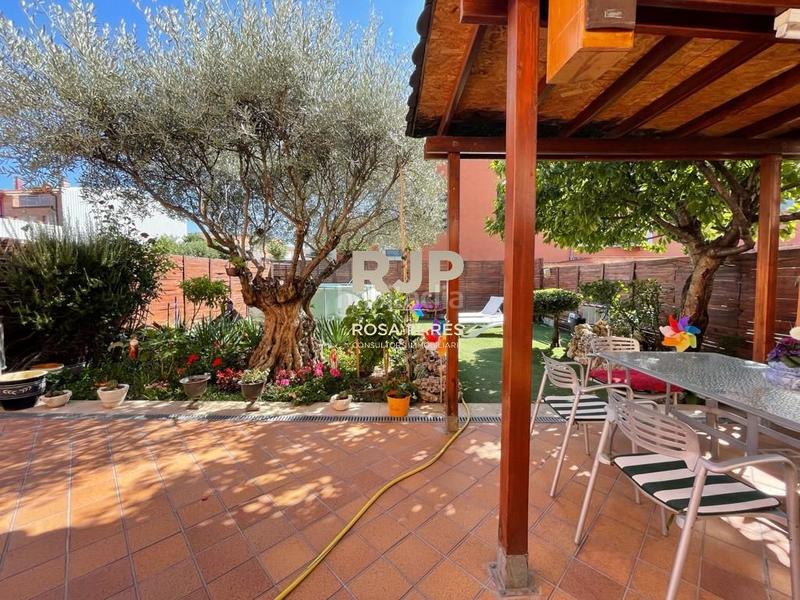 Foto 4367f0fd-127a-4653-b480-bff1f646ae49. Appartement avec chauffage parking dans Centelles