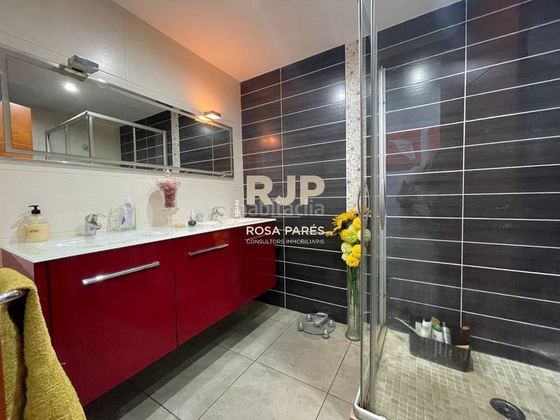 Foto 61d8bfdd-4f9a-4167-8f39-8cb8bd296882. Appartement avec chauffage parking dans Centelles