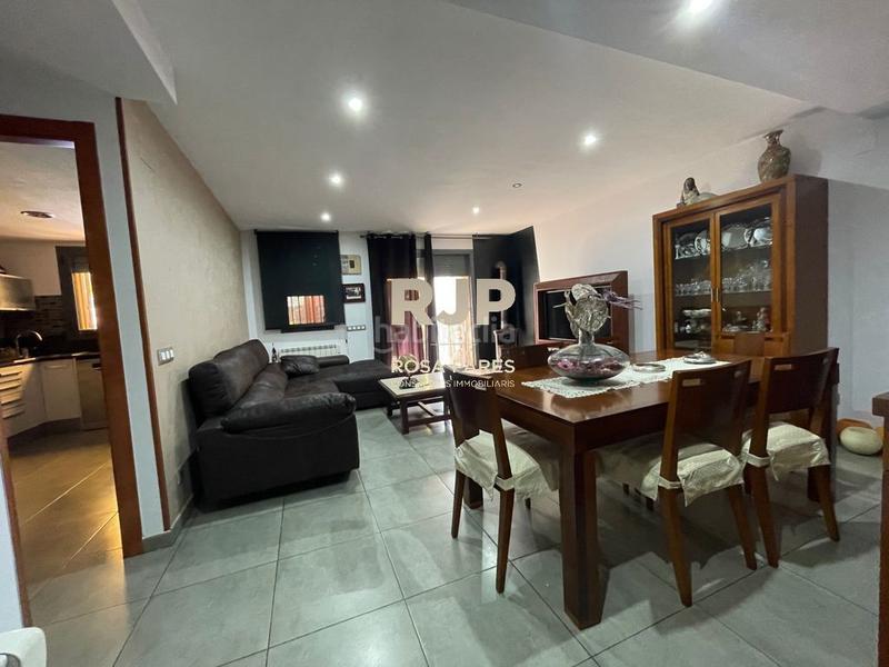 Foto f87b6464-62c9-4e87-a574-35b334438284. Appartement avec chauffage parking dans Centelles