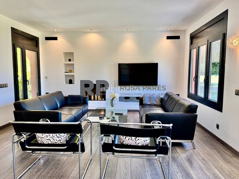 Foto 10a47a76-a0f5-49f3-922b-f974cafe559d. Casa amb calefacció a Seva