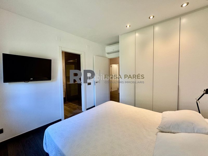 Foto dc3f84c2-5bc4-49d5-b3f9-2e4ab6c5f6b1. Casa amb calefacció a Seva