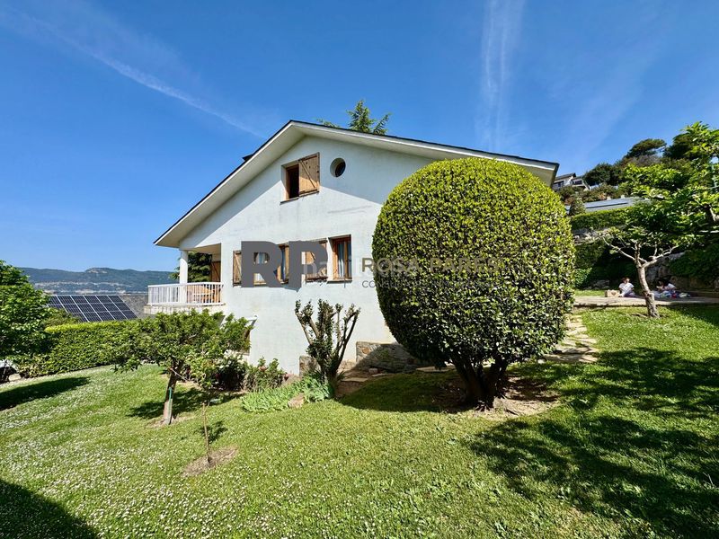 Foto a2b78623-d7d3-4f01-9b3a-4beb911ea2e5. Casa con riscaldamento in Seva