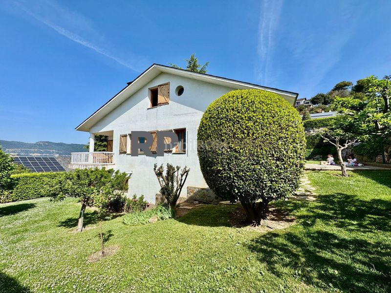 Foto a765bfd4-9923-4153-8493-314ffe0b9612. Casa con riscaldamento in Seva