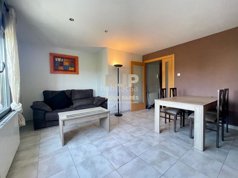 Foto 4e1a5b91-e41b-44fb-9e0f-fc8540bb6590. Casa amb calefacció a Centelles