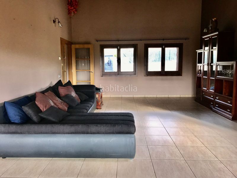 Foto cba8d397-0836-40a6-8fa3-d67934d792e7. Casa chalet en Seva