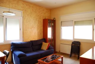 Miete Etagenwohnung in Sant Martí de Centelles. Piso de alquiler en sant marti de centelles