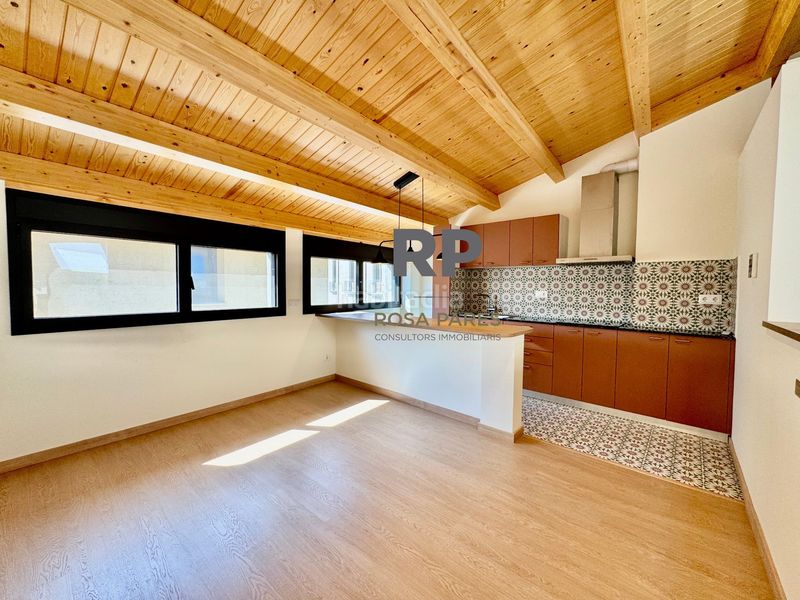 Foto ba4ecd71-e8b4-42f9-b953-bb02a7eafa22. Apartament amb calefacció a Centelles