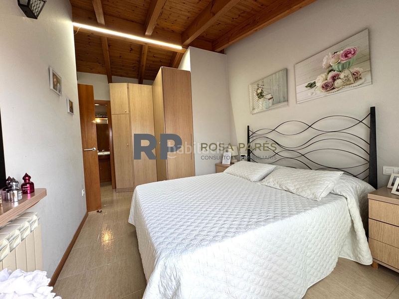 Foto 49d9f770-003f-4279-a98e-e6e0dcdbeda0. Dúplex piso en venta en Centelles
