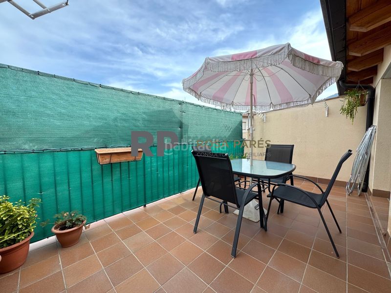 Foto a86479ee-56d4-4fe4-a97f-c9f39231d535. Dúplex piso en venta en Centelles