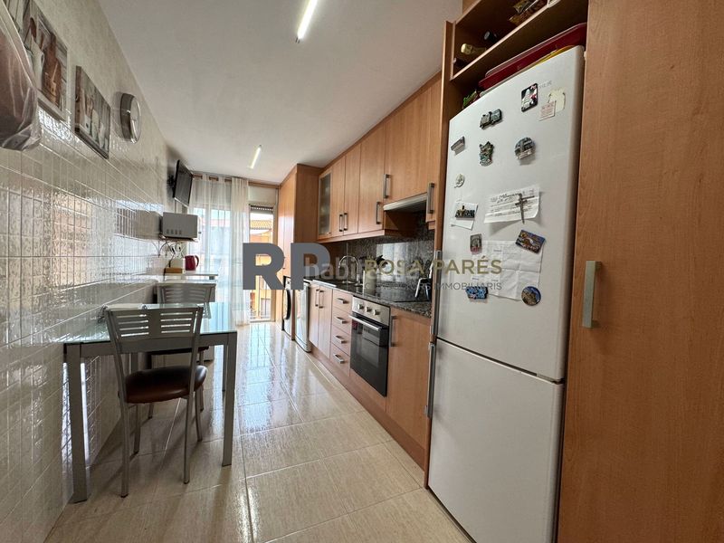 Foto c59cf8b5-1d15-4242-979b-65eeec21baa2. Dúplex piso en venta en Centelles