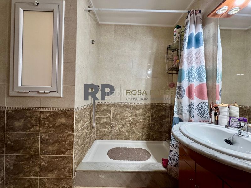 Foto c5f98e65-81ff-4a57-add5-b467f689788a. Dúplex piso en venta en Centelles