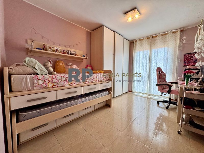 Foto d585cd3a-3751-405d-9ddc-6b57a4fc38bc. Dúplex piso en venta en Centelles