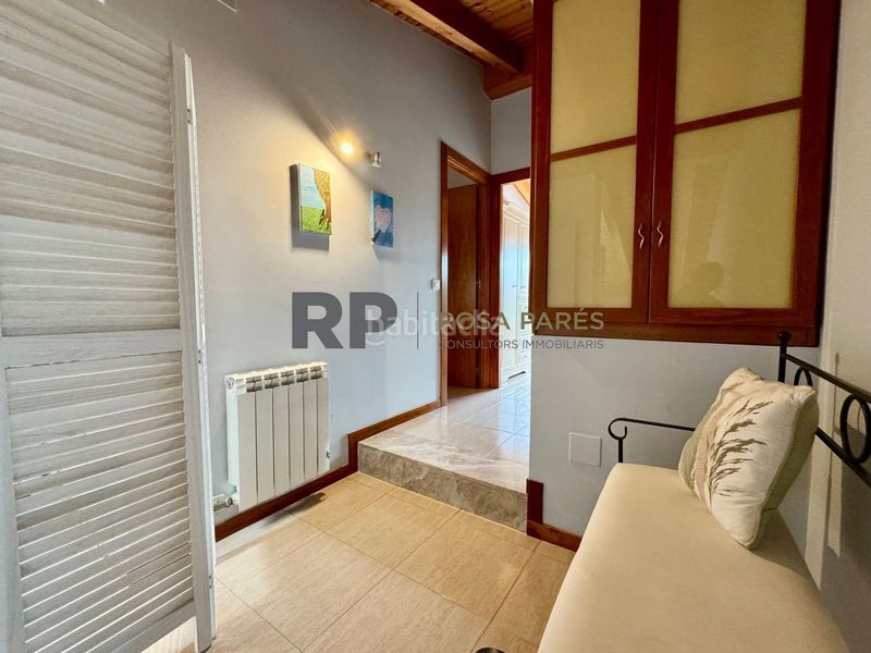 Foto e38be080-f17a-4b0c-a571-04e3fbc4ca07. Dúplex piso en venta en Centelles