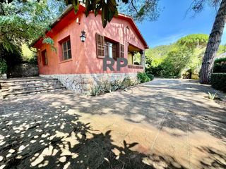 Casa in Aiguafreda. Casa en venta en aiguafreda