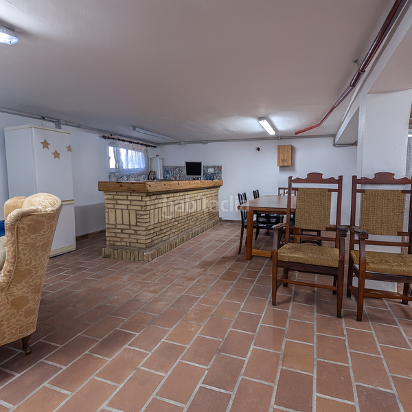 Foto a7de58c7-e0ab-44fb-a4af-201a63b9a0c0. Maison avec piscine dans Núcleo Urbano Aljaraque