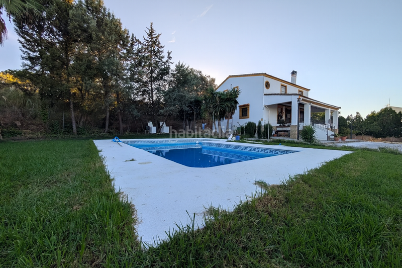 Foto b2d36354-fc7c-4128-8a93-9c60a017c304. Maison avec piscine dans Núcleo Urbano Aljaraque