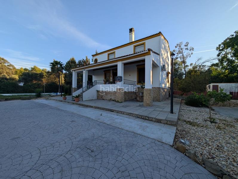 Foto fcc0c62f-b6ff-44f9-bc59-02a314e14794. Maison avec piscine dans Núcleo Urbano Aljaraque