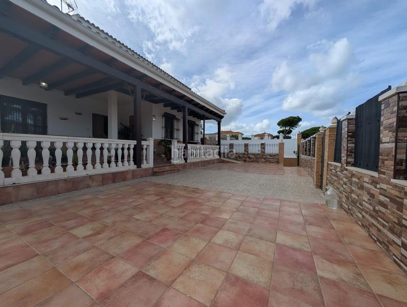 Foto 1b0836e1-af24-458a-8f7f-3d361ff0f69f. Casa con parcheggio piscina in El Portil