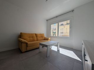 Location Appartement à Isla Chica. Apartamento totalmente reformado en isla chica