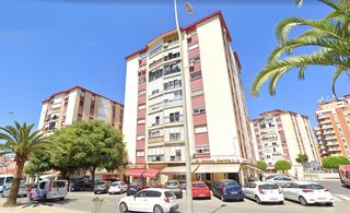 Lloguer Pis a Nuevo Parque - Los Rosales - Tráfico Pesado. Alquiler para estudiantes
