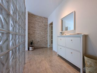 Miete Etagenwohnung in Isla Chica. Piso en alquiler en isla chica