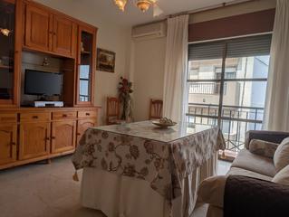 Apartment in Centro. Apartamento muy luminoso en pleno centro con opción de garaje!
