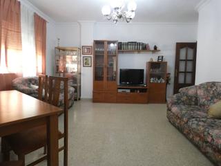 Etagenwohnung in Centro. Magnifica ubicación