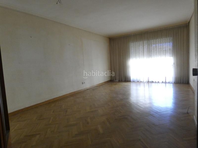 Foto 0bf7b075-ff24-4feb-8283-2023ad7b2c9d. Piso amplia vivienda en pleno Centro en Centro Huelva