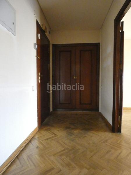 Foto c7825472-e6c2-416f-9ff4-37f05168e863. Piso amplia vivienda en pleno Centro en Centro Huelva