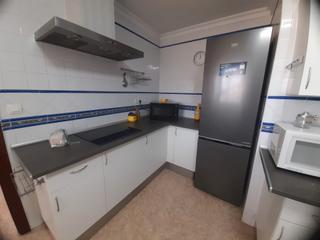 Miete Dachwohnung  Calle isla hermosa. Oportunidad larga temporada! no mascotas!! zona tranquila con fa