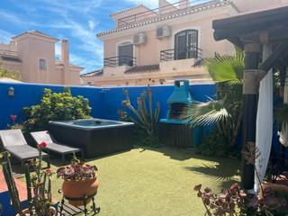 Rent Towny house  Calle jacaranda. Larga temporada a pie de playa!!!!!!