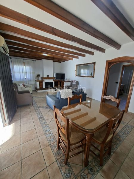 Foto 3ec2eb52-2b59-4be1-9245-94f391d54807. Miete chalet in camino de la dehesa baja 137 in Centro Alhaurín el Grande