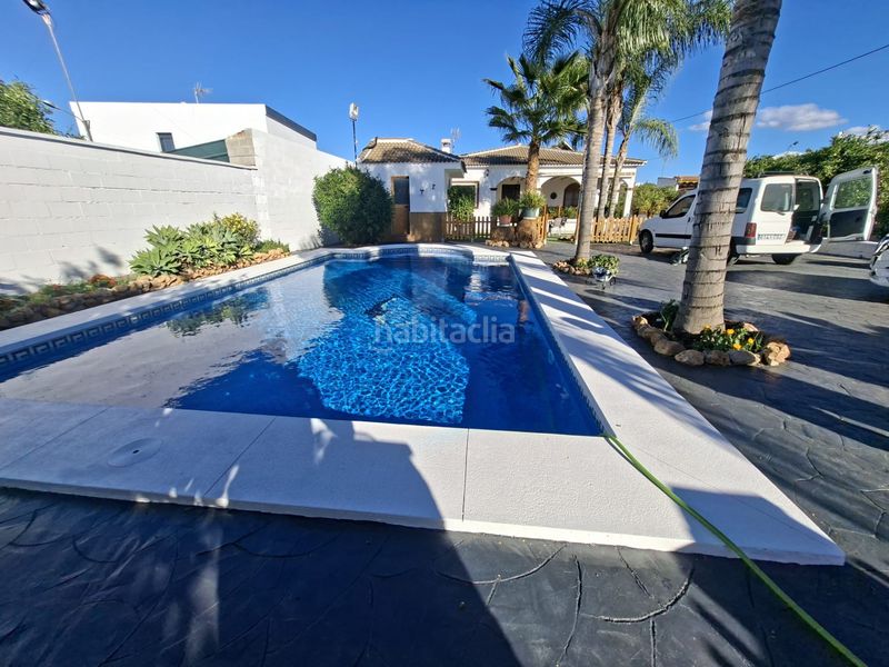 Foto a0416425-b91c-469b-a8c5-8ba62d3f3248. Miete chalet in camino de la dehesa baja 137 in Centro Alhaurín el Grande