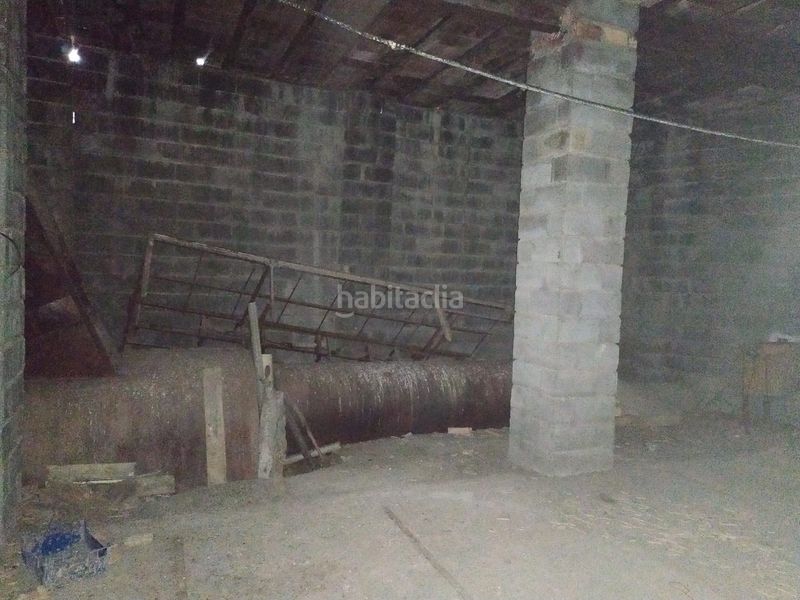 Foto c27fd994-b584-4f99-a187-073fb2c574ee. Nau industrial a Álora