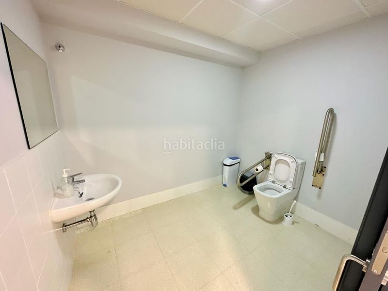 Foto c6eb54e9-ee3f-412b-bc60-74911bd10b04. Affitto edificio in Pisa Mairena del Aljarafe