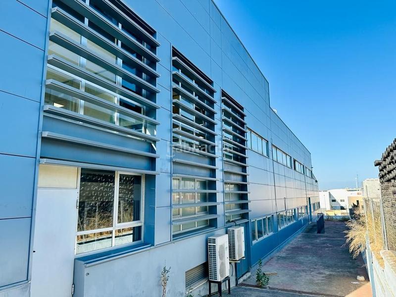 Foto 482ec2bf-47d7-4091-abe5-f08d614b4ff6. Miete gebäude in Pisa Mairena del Aljarafe