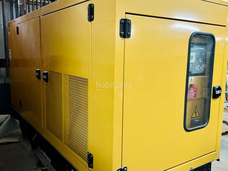 Foto 5bdba51f-3fd9-41df-9405-fc1315bb4ce1. Miete gebäude in Pisa Mairena del Aljarafe