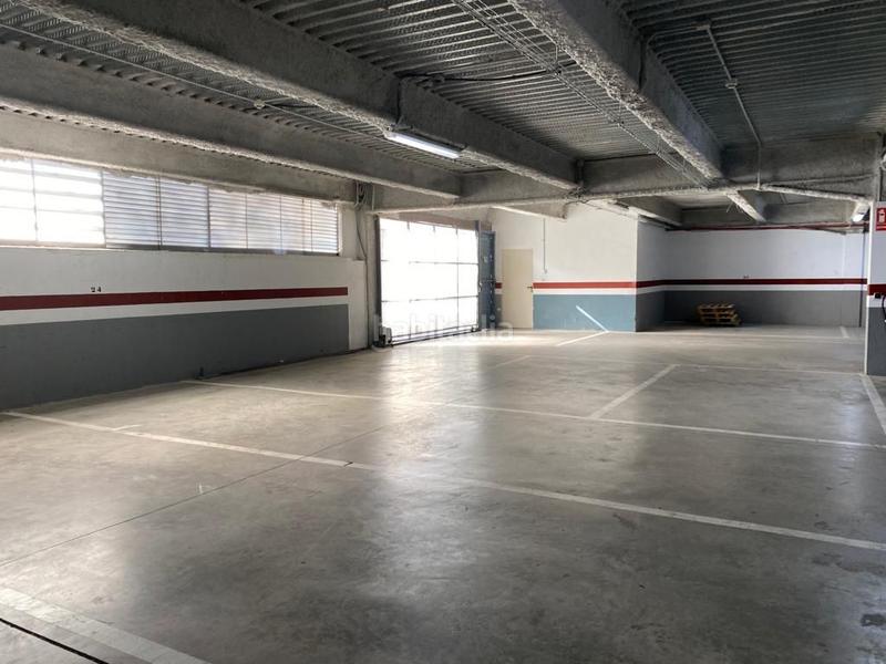 Foto 591577d0-610b-4245-9505-cd51269366b8. Rent building in Pisa Mairena del Aljarafe