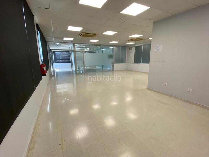 Foto 683e9849-bdd9-4d02-a6b3-c1924b0b10cf. Rent building in Pisa Mairena del Aljarafe