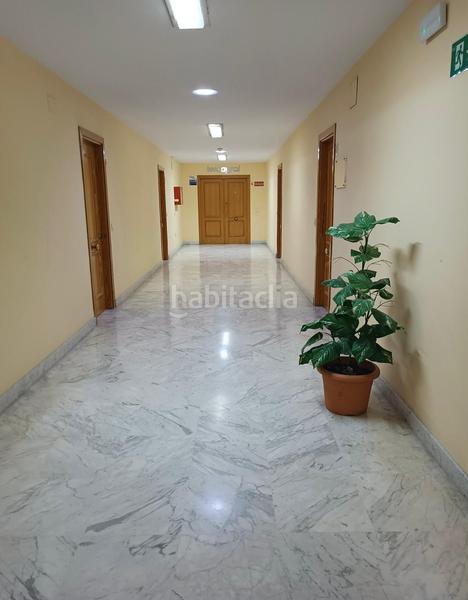 Foto ac382aa3-2973-41a4-8c44-28918765d89d. Lloguer oficina a calle horizonte 31 a Pisa Mairena del Aljarafe