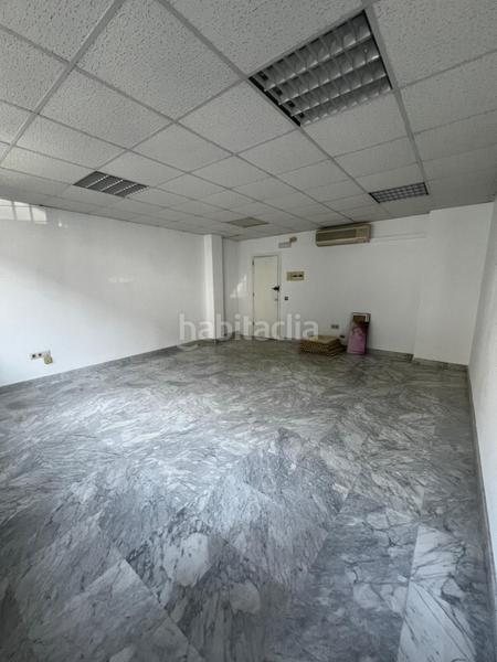 Foto 4f38f922-819a-4562-bb62-eb04ab566154. Location bureau dans calle horizonte 31 dans Pisa Mairena del Aljarafe