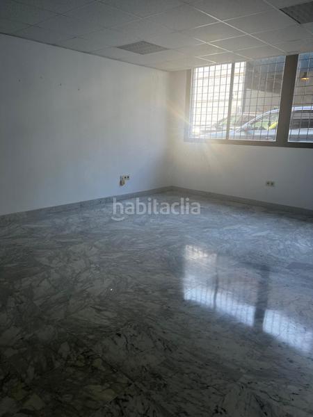 Foto 11415580-7bc4-4c7e-8a7f-ec6ebeea69bb. Miete büro in calle horizonte 31 in Pisa Mairena del Aljarafe