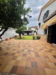 Casa aparellada a Ciudad Aljarafe. Alboaire ii chalet pareado de 2 plantas!