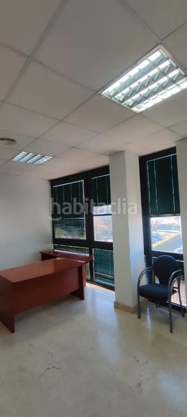 Foto 158826e9-0f7d-4e83-92e2-efa2352fe5dd. Ufficio in calle manufactura 66 in Pisa Mairena del Aljarafe