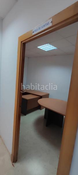 Foto 9483ebab-8564-4339-b51f-5a980e677f64. Ufficio in calle manufactura 66 in Pisa Mairena del Aljarafe