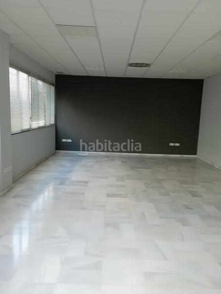 Foto 4dd1f43e-847e-4077-96d2-0ef59711cf5f. Ufficio in calle nobel 7 in Pisa Mairena del Aljarafe